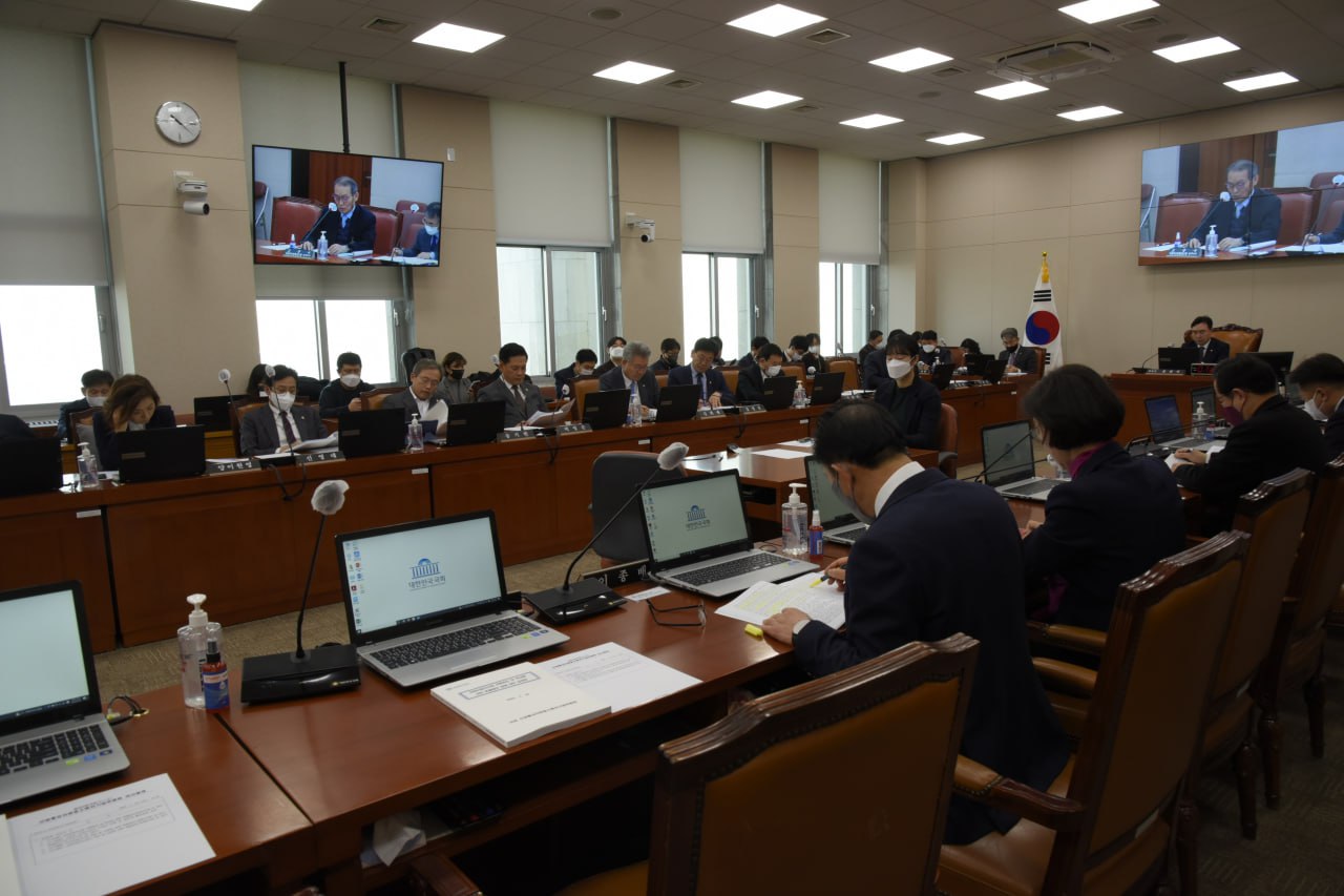 한국형IRA' 제정 등을 통해 산업혁신과 기업, 노동자를 지키는 조화로운 입법을 위해 노력하겠습니다.